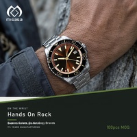 Montre de plongée pour homme, étanche 200 m, lunette rotative, cadran noir et rouge, acier inoxydable, quartz, montre personnalisée
