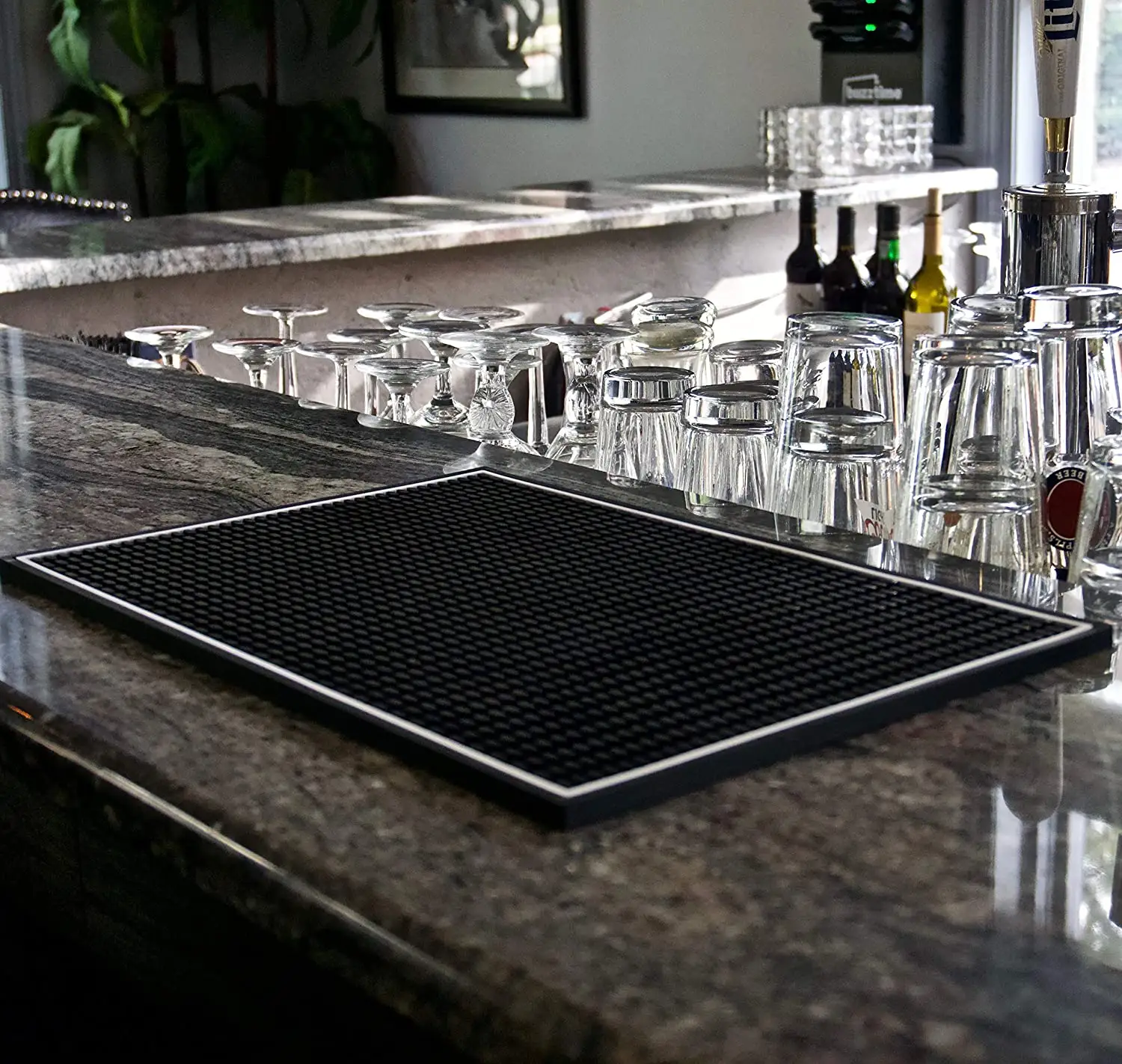 Anti-slip Rubber Bar Mat PVC Beer Spill Drip Mat for Coffee Shops Bar and Hotel