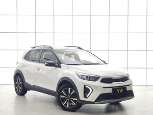 Auto Usata 2021 Kia Stonic <span class=keywords><strong>Eclipse</strong></span> Cross 1.4L CVT Fun con Tetto Apribile, Automatica, Potente, Conveniente ed Efficiente - Product Image 3
