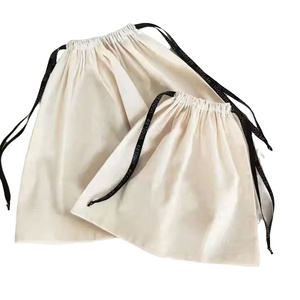 Pochette à cordon en coton biodégradable personnalisable pour un emballage écologique et le rangement de cadeaux - Product Image 1