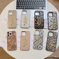 Nouvelle coque de téléphone moderne 3D en métal effet peau de serpent en cuir PU antichoc avec décoration pailletée pour iPhone 16 15 14 13 Pro Max