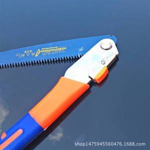 Scie pliante Tokunosuke 270 mm, manche bicolore, pour la taille des arbres fruitiers, utilisation en jardinage - Product Image 5