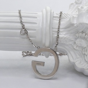 Popolare <span class=keywords><strong>collana</strong></span> in argento S925 Iced Out Moissanite <span class=keywords><strong>lettera</strong></span> <span class=keywords><strong>G</strong></span> <span class=keywords><strong>collana</strong></span> gioielli personalizzati con ciondolo per uomo donna - Product Image 2