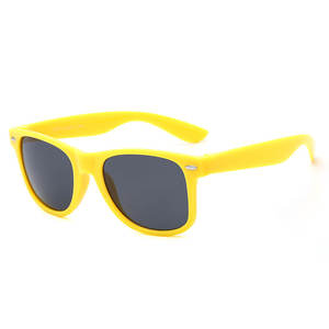 Gafas <span class=keywords><strong>De</strong></span> <span class=keywords><strong>Sol</strong></span> Logo Promoción Evento Boda Festival Gafas <span class=keywords><strong>De</strong></span> <span class=keywords><strong>Sol</strong></span> Plástico Personalizado Mujeres Hombres Gafas <span class=keywords><strong>De</strong></span> <span class=keywords><strong>Sol</strong></span> - Product Image 3