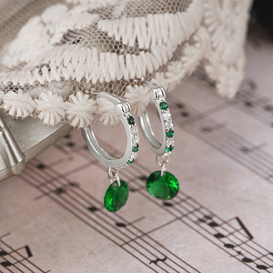 Pendientes de Aro Huggie con Colgante de Plata de Ley S925 Hipoalergénica Clásica CANNER con Circonita Verde Esmeralda - Product Image 2