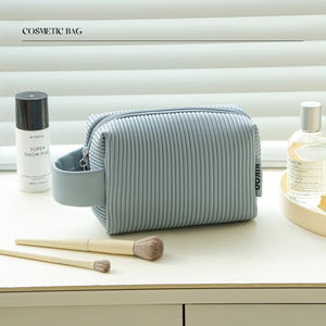 Professional Factory Camel Case Cosmetic: La pochette parfaite pour vos essentiels de beauté - Product Image 5