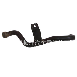 Manguera de Refrigerante 8200209924 para Motor de Renault, Material de Hierro, Pieza de Repuesto - Product Image 1