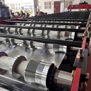 Machine de formage de panneaux de toiture en acier haute résistance avec moteur à engrenages, roulement et commande PLC pour une longue durée de vie - Product Image 2