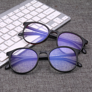 Gafas ópticas redondas con montura completa de policarbonato para mujer, lentes transparentes marrones, ancho de montura medio, patrón sólido - Product Image 2