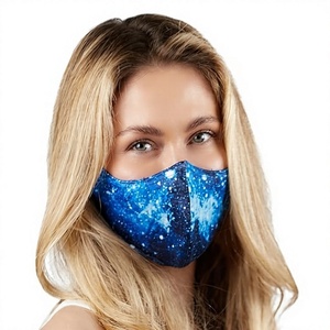 Masque facial réutilisable à 3 plis avec imprimé bleu galaxie, masque en tissu unisexe avec boucles pour les oreilles, pour un usage quotidien - Product Image 1