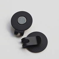 Prêt à expédier – Clip magnétique noir mat pour chapeau de golf, accessoires de golf robustes et vierges (sortie d'usine)