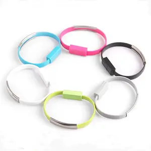 Pulsera de silicona con USB, cable de carga portátil, con capacidad de color, conveniente, a precio de fábrica