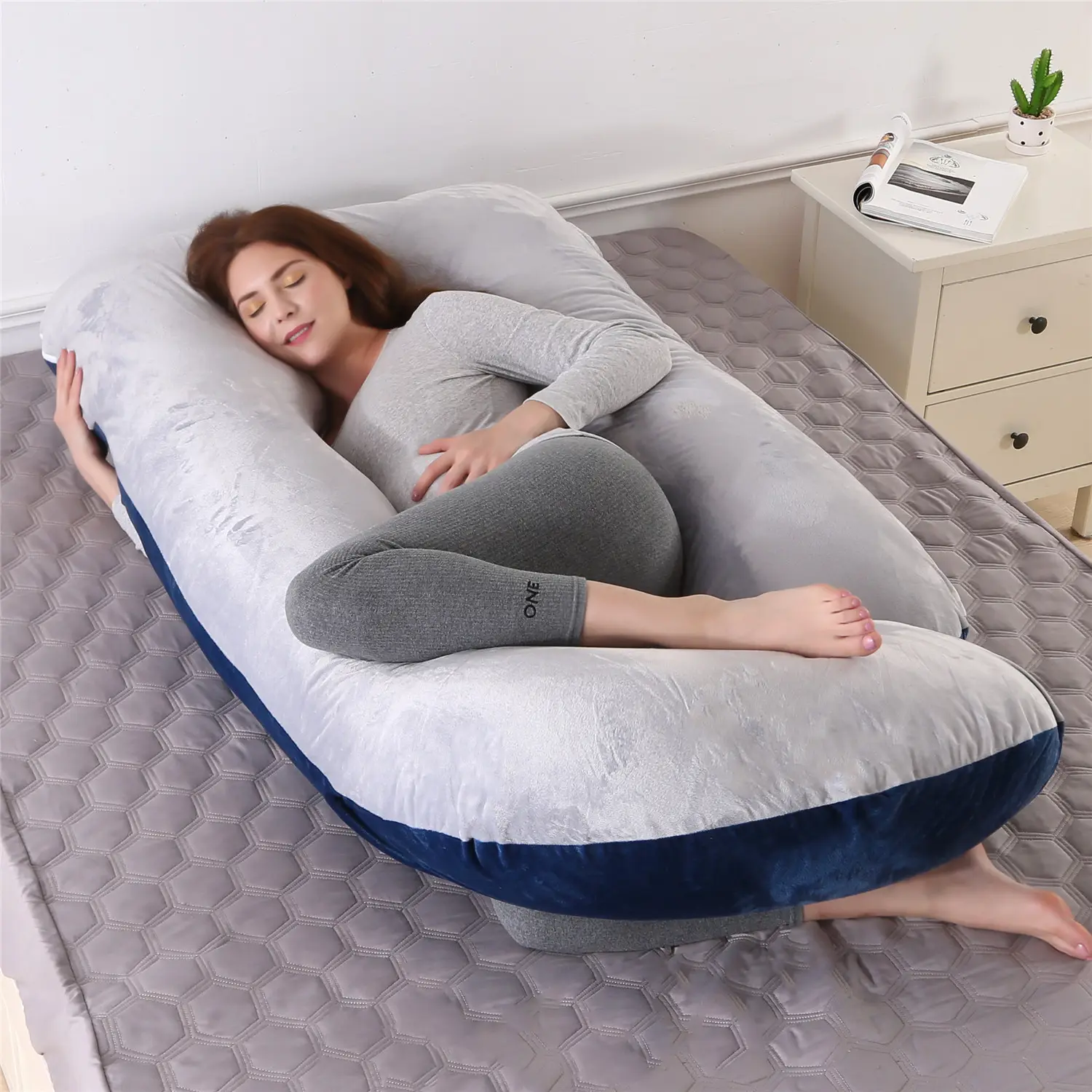 妊娠中の女性のための取り外し可能なベルベットカバー睡眠サポートU字型全身妊娠マタニティ枕