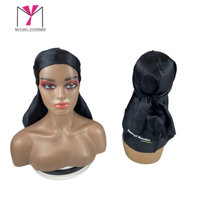 Bonnet en satin Butterfly MARI réglable pour femme, idéal pour les soins capillaires, noir, toutes saisons - Product Image 2