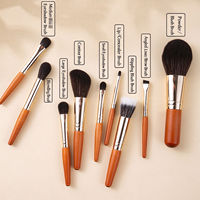 Ensemble de 9 mini-pinceaux de maquillage à poils doux, applicateurs cosmétiques pour les yeux et le visage, manche en bois, pochette zippée, cadeau de voyage pour retouches rapides