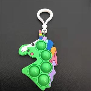 Conçu sur mesure Dinosaure/<span class=keywords><strong>Licorne</strong></span>/Fruits Silicone Sensoriel Fidget Porte-clés Soulagement du Stress Mini Fidget Toy Porte-clés <span class=keywords><strong>Pop</strong></span> <span class=keywords><strong>It</strong></span> Porte-clés - Product Image 3