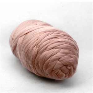 Laines mérinos en vrac, vente chaude, fil à tricoter à la main, fil de <span class=keywords><strong>laine</strong></span> géant, fil de <span class=keywords><strong>laine</strong></span> mérinos épais - Product Image 6