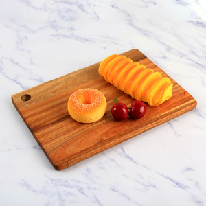 Tabla de Cortar Rectangular de Madera de Acacia 28x20x1.5cm, Tabla de Picar Ecológica para Cocina - Product Image 1