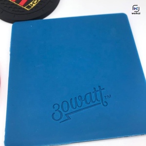 Cool en silicone/caoutchouc/caboteur pvc impression personnalisée anti-dérapant et tapis résistant à la chaleur tapis de bière