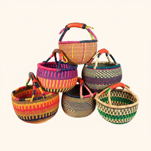 Vente en gros de paniers ronds en jonc de mer du Vietnam-Design tissé coloré fait à la main, matériau naturel écologique - Product Image 1