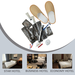 Ensemble de produits de toilette jetables pour hôtel, emballés individuellement, kit d'accessoires de voyage hygiéniques avec pantoufles pour tous types d'hôtels - Product Image 4