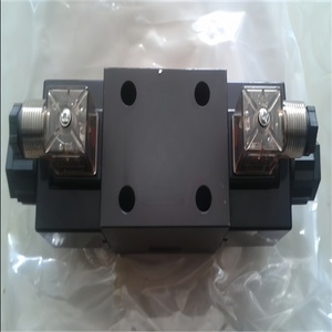4WE10E33/CG24N9K4 4WE10J33/CG24N9K4 Hydraulique 4WE6 4WE10 3WE6A 3WE6B 4WE6C 4WE6D Solénoïde 4WE6E6X/EG24N9K4 Haute Qualité 4WE6D6X/ - Product Image 1