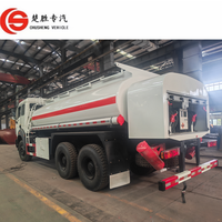 Camion-citerne HOWO Shacman 6x4 15/20m3 pour le transport d'essence/d'huile