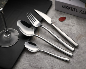 Cubiertos de Acero Inoxidable Plateado de Alta Calidad, 24 Piezas, Regalos Empresariales, Logotipo Personalizable, Empaque con Acabado Espejo, Estilo Clásico - Product Image 2