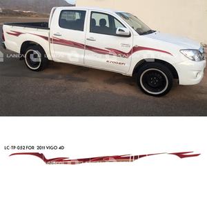 Pegatinas de vinilo con imagen de 4 puertas para hilux revo, 2011 - Product Image 1
