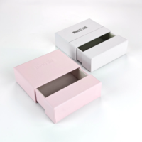Boîte à tiroirs blanche et rose poudré avec plateau coulissant pour emballage de produits en abonnement (vente en gros)