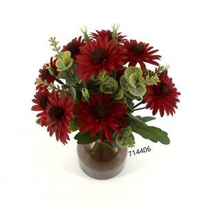 Bouquet de marguerites rouges au toucher réel avec feuillage vert dans un vase en verre ambré, marguerites artificielles pour la décoration intérieure toute l'année dans un style campagnard - Product Image 2
