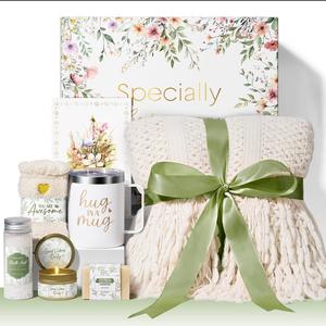 Coffrets de soins et paniers-cadeaux pour femmes - Ensembles de spa en coton personnalisés pour les anniversaires, Noël et les occasions de récupération rapide - Product Image 1