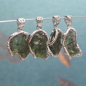 Meihan tự nhiên hàng đầu Séc moldavite bất thường đá 925 Bạc Mặt dây chuyền đá quý đối với trang sức làm quà tặng - Product Image 2