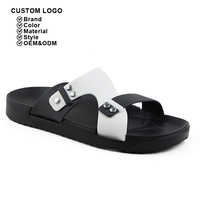 Nouvelle mode de sandales de style arabe chaussures décontractées confortables souples antidérapantes diapositives personnalisées été extérieur diapositives hommes pantoufles