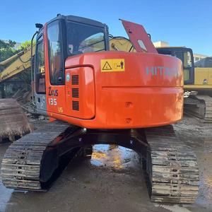 Excavatrice sur chenilles Hitachi ZX135US d'occasion, 14 tonnes, à bras court, faible nombre d'heures, bras ultra-court, bras à zéro projection, à vendre - Product Image 2