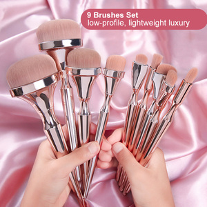 Professionelles 9-teiliges Make-up-Pinsel-<span class=keywords><strong>Set</strong></span> in Roségold mit individuellem Logo-Griff, dicke Borsten, Gesichtspinsel, Kosmetikpinsel-<span class=keywords><strong>Set</strong></span> - Product Image 2