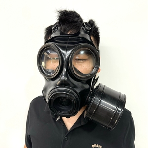 Neoprene Cao Su Cbrn An Toàn Nbc Survival Bức Xạ Bảo Vệ Cbrn Đầy Đủ Mặt Nạ Khí Với Ống Nước - Product Image 1