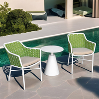 Ensemble de salle à manger d'extérieur en aluminium de luxe nordique, design moderne, imperméable, pour patio et balcon