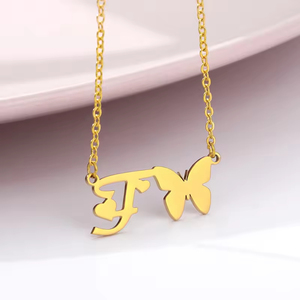Venta al por mayor de alta calidad de oro de 18 quilates letras mayúsculas inglesas mariposa collar de moda y joyería popular para las mujeres - Product Image 6