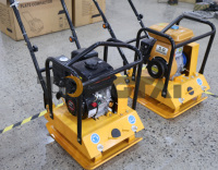 Compacteur à plaque vibrant essence/diesel 6,5 CV 22KN pour la construction routière, fabriqué en Chine
