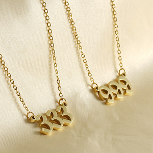 Collana con Numero Angelico in Acciaio Inossidabile per Donne, Placcata in Oro 18K, Altamente Lucidata, Choker Numerologico Portafortuna - Product Image 4