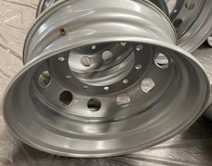 Pièces de camion Ventes directes d'usine Camion Jante en alliage d'aluminium en acier Roues de camion 22.5*8.<span class=keywords><strong>25</strong></span> 22.5*9 - Product Image 5