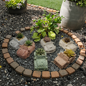 Pot de fleur en céramique mignon en forme de voiture pour plantes d'intérieur pour la maison bureau salon pots de fleurs jardinières - Product Image 1