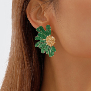 2025 Exaggerated <strong>Pink</strong> White Green Colorful Enameled Flower Stud <strong>Earrings</strong> Wholesale Price Vintage Oil Drip Flower <strong>Earrings</strong>