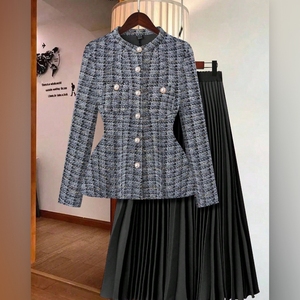 เสื้อแขนยาวลายสก๊อตสำหรับผู้หญิง (ไม่รวมเข็มขัด) พร้อมกระโปรงจีบ ชุดลำลอง 2 ชิ้น แฟชั่น - Product Image 3