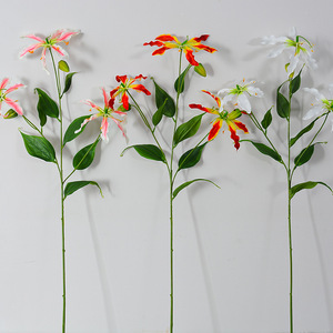 Fleur artificielle Gloriosa Lily à tige unique en plastique et soie, décoration pour la maison, accessoires de mariage - Product Image 4