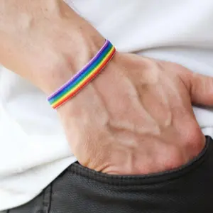 แฟชั่นใหม่เครื่องประดับหนึ่งสายภูมิใจสร้อยข้อมือเกย์สายรุ้งสีธงสร้อยข้อมือ LGBT สร้อยข้อมือสําหรับชาย