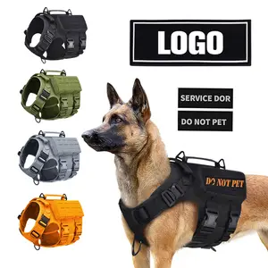 Conjunto de arnês tático para cães de nylon 1000 D personalizado com bolsa Colete utilitário durável resistente Colete de treinamento para animais de estimação Arnês tático para cães