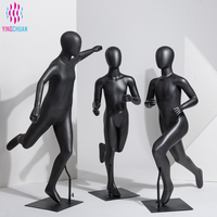 Mannequin Enfant Personnalisable à Livraison Rapide pour Vitrine de Magasin