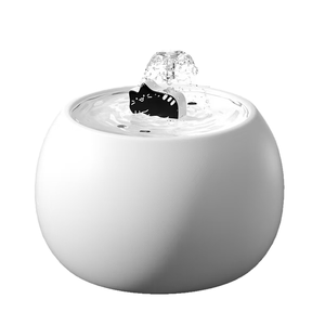 Fontaine à eau automatique en céramique pour chien, distributeur d'eau super silencieux pour animaux de compagnie avec système de filtration à cinq étapes, rechargeable - Product Image 1